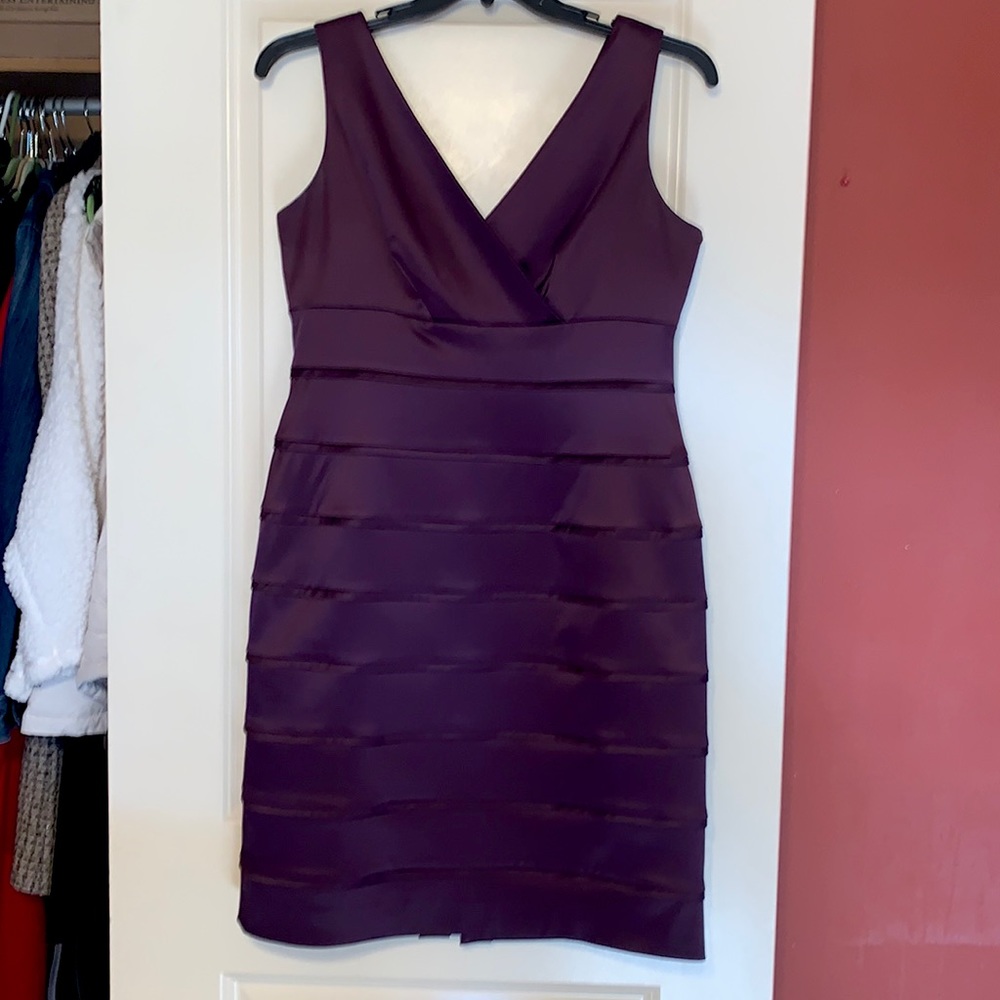 Size 12 knee length cocktail dress.